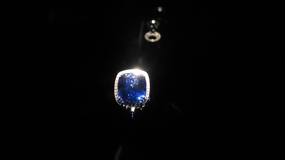 Gemstones for Modern Engagement Rings: Gemstones for Modern Engagement Rings shown through color, cut, setting context, and material evidence.